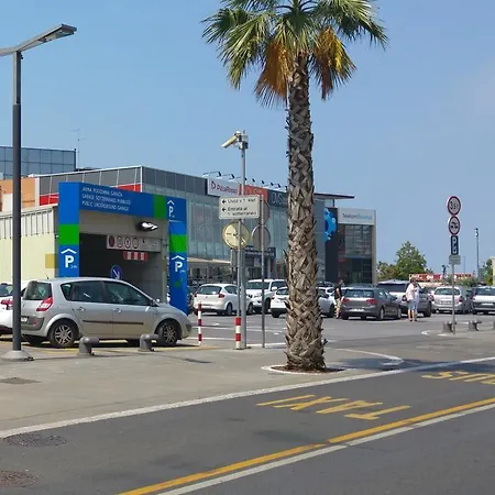 Maestral Apartamento