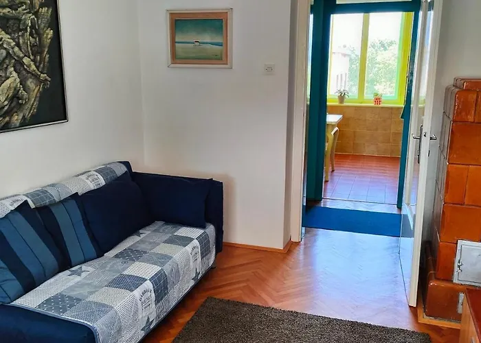 アパート Maestral コペル